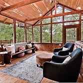 Whispering Hollow in Eureka Springs
