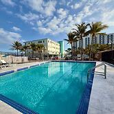 Beach Lover s Studio Apartment in Hollywood FL