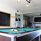 El Chuco Home W/ Pool, Pool Table,15 min Downtown