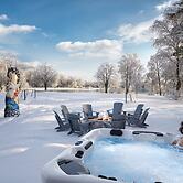 2 Lake Cabins Pool+hottub Game Room 23acs