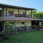 Kitka Hostel Guest House