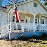 83rd Street Comfy Cottage