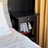 Seaside Retreat & Hotel