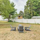 BBQ Ready: Historic Apt 3 Mi to Dtwn Manchester