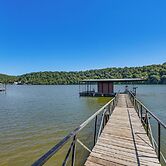 Steps to Water: Lake of the Ozarks Getaway