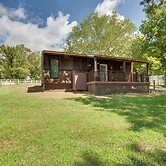 'cedar Pointe' - Peaceful Lake Cabin in Odessa