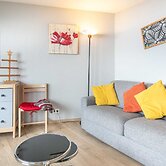 Valley-view Apartment in Chamrousse