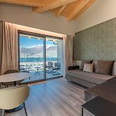Lago Dorato Marina Lodge - Lakefront