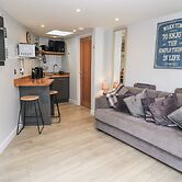 The Chill Garden Room