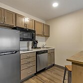 Executive Residency By Best Western Waterloo & Cedar Falls
