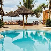 Moya Beach Hotel