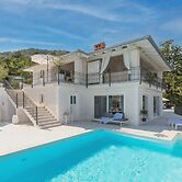 Villa Lauriana Nearby Opatija - Crovillas