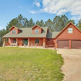 Furnished Deck, Black Hills View: 'lazy U' Retreat