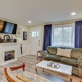 Hot Tub & Fenced Yard: Cozy Cottage Grove Home