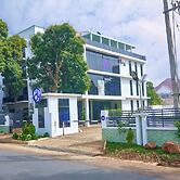 Uranium Continental Hotel