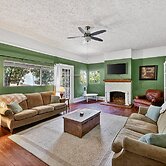 Historic Athens Home With Location & Comfort 3 Bedroom Home