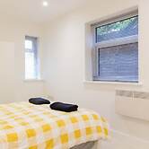 Bridge Road - Room 1a