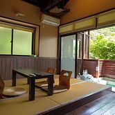 The Lighthouse Seaside Inn