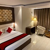 8fold by LaRiSa, Basti