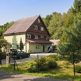 Half of a Holiday Home, Huge Garden, Pond