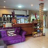 Sukhothai Grand Hotel and Landmark