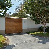 w Modern 5BR With Private Pool in Paracas