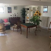 1-bedroom Apartment With View of Private Beach