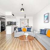 Chevron With 3beds and own Carpark Within Tower3