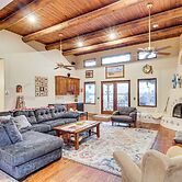 Stunning Sandia Mtn Views: Rio Rancho Retreat