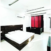 Town house cafe and hotel