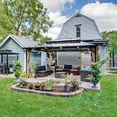 1 Mi to Dtwn Elgin: Dutch Colonial w/ Lovely Patio