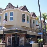 Snug Harbor Inn
