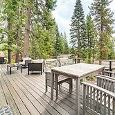 3 Mi to Diamond Peak: Mtn-view Home w/ Fireplace