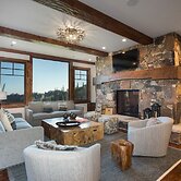 Grand Lodge - 3-Bedroom Deluxe #408 - Ski-in/out 3 Condo