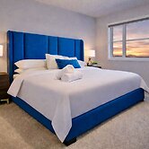 Herron Street NEW Luxury Retreat 6 Beds A11y