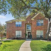 San Antonio Oasis Hot Tub & Pool Access 4 Bedroom Home