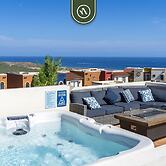 Luxury House With Ocean View