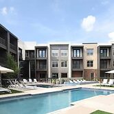 Boulevard Stays - McKinney