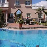 El Médano Apartment With Breathtaking Pool Views