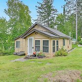 Dock & Lake Access: Cabin 4 Mi to Ice Age Trail!