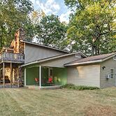 Dog-friendly Kentucky Lake Home w/ Game Room!
