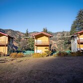 Deodar Dreams Resort
