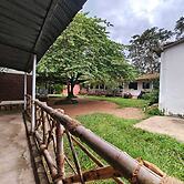 The Big Cat's Den - Maravakandy Resort