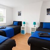 Rylstone Retreat - 4 Bedroom House in Reading