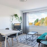 1BR Apartments next to Railway Station, Free Parking, Balcony