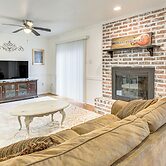 23 Mi to Nola: Cozy & Quaint Destrehan Townhome