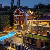 Aprie Boutique Hotel