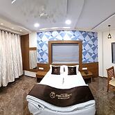 HOTEL ABHIJEET EXECUTIVE