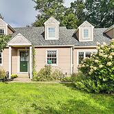 Burlington Escape By Lake Champlain & Bike Path