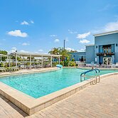 4 Mi to Dtwn Sarasota! Family Home w/ Pool Access